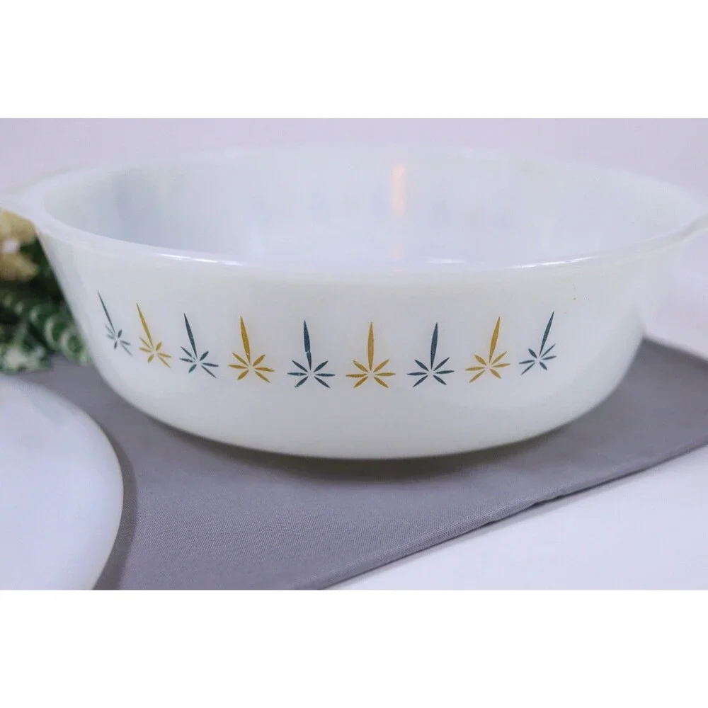 Anchor Hocking Fire King Candle Glow Casserole Dish 1.5 Qt Round MCM Vintage EUC